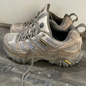 Merrill hiking shoes 7